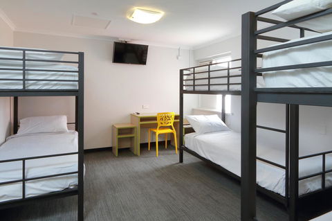 Palm Beach Hotel - Accommodation ACT 19