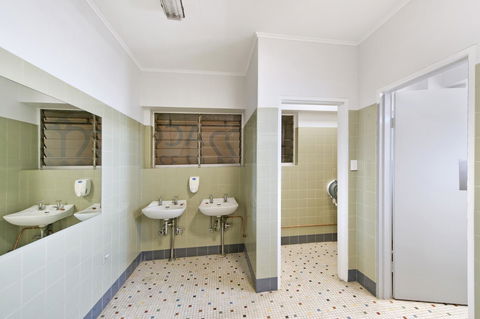 Palm Beach Hotel - Accommodation ACT 24