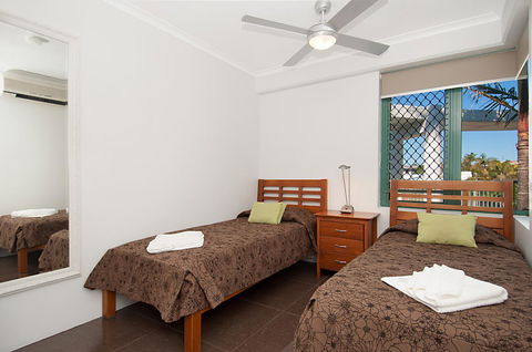 The Norfolks On Moffat Beach - Accommodation ACT 33