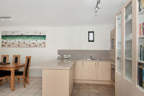 The Norfolks On Moffat Beach - Accommodation ACT 34