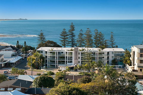The Norfolks On Moffat Beach - Accommodation ACT 1