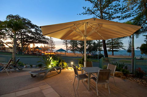 The Norfolks On Moffat Beach - Accommodation ACT 22