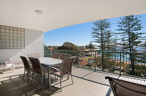 The Norfolks On Moffat Beach - Accommodation ACT 20