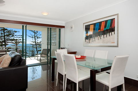 The Norfolks On Moffat Beach - Accommodation ACT 24