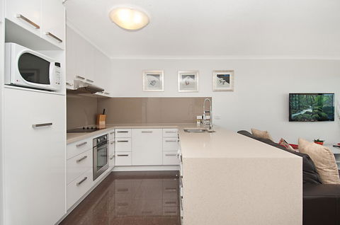 The Norfolks On Moffat Beach - Accommodation ACT 36