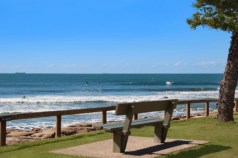 The Norfolks On Moffat Beach - Accommodation ACT 8