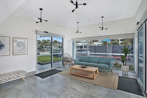 Catalina Resort - Accommodation ACT 18