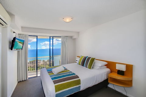 Catalina Resort - Accommodation ACT 12