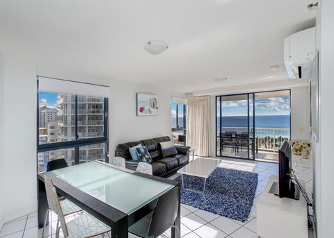 Catalina Resort - Accommodation ACT 16