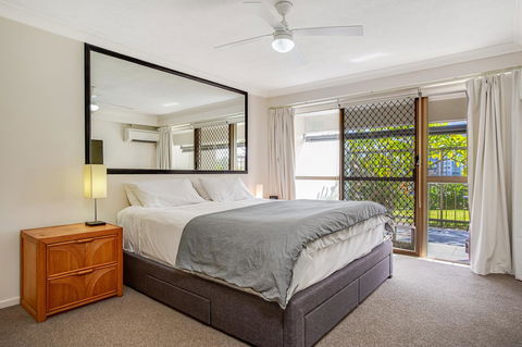 Gemini Court Holiday Apartments - Accommodation ACT 10