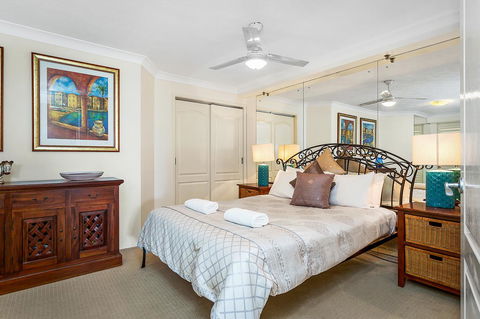 Gemini Court Holiday Apartments - Accommodation ACT 12