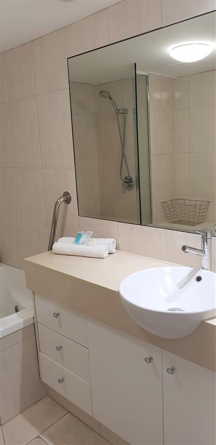 Gemini Court Holiday Apartments - Accommodation ACT 20