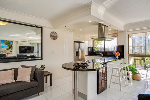 Gemini Court Holiday Apartments - Accommodation ACT 7