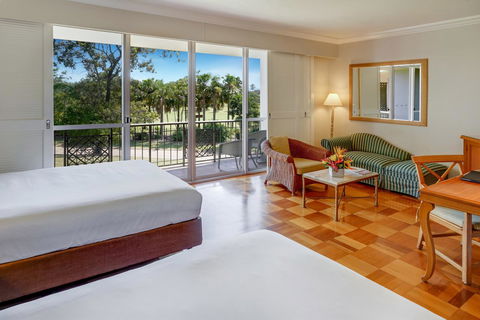 InterContinental Sanctuary Cove Resort, An IHG Hotel - Accommodation ACT 25