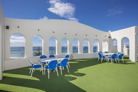 ULTIQA Burleigh Mediterranean Resort - Accommodation ACT 25