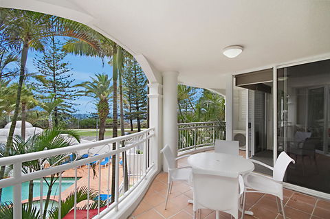 ULTIQA Burleigh Mediterranean Resort - Accommodation ACT 34