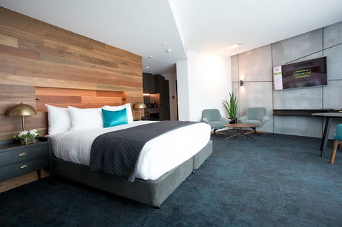 Eatons Hill Hotel - Accommodation ACT 35