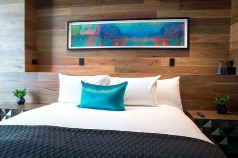 Eatons Hill Hotel - Accommodation ACT 25