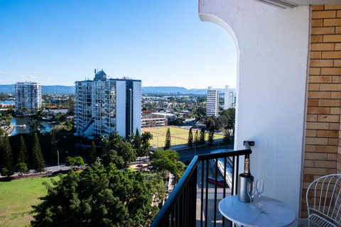 The Island Gold Coast - Accommodation ACT 21