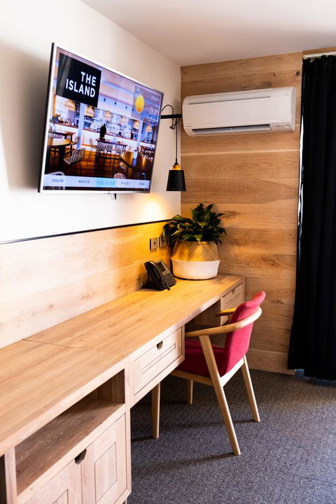 The Island Gold Coast - Accommodation ACT 18