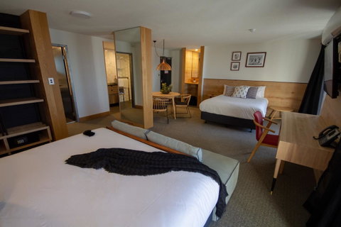The Island Gold Coast - Accommodation ACT 10