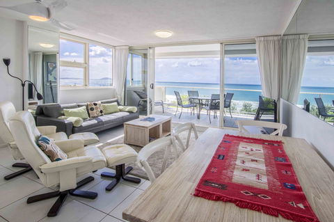 84 The Spit Holiday Apartments - Accommodation ACT 6