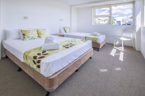 84 The Spit Holiday Apartments - Accommodation ACT 25