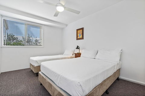 84 The Spit Holiday Apartments - Accommodation ACT 1