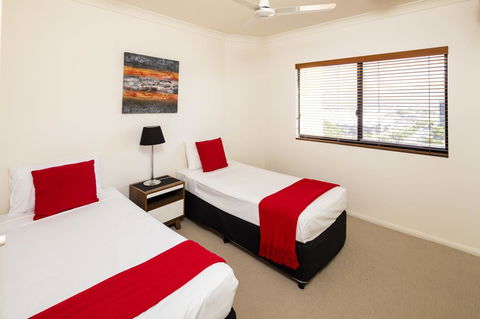 Jack And Newell Holiday Apartments - Accommodation ACT 21