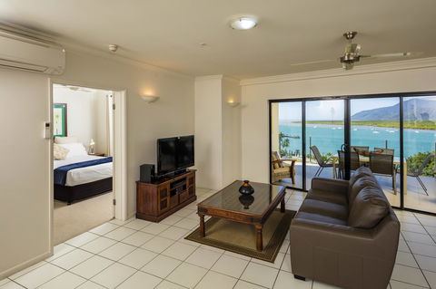 Jack And Newell Holiday Apartments - Accommodation ACT 36