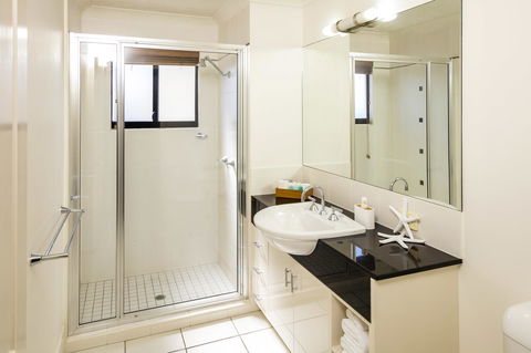 Jack And Newell Holiday Apartments - Accommodation ACT 24