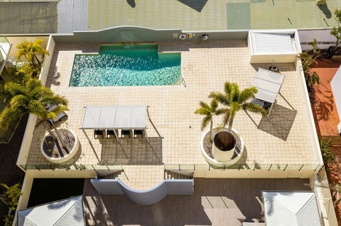 Jack And Newell Holiday Apartments - Accommodation ACT 4