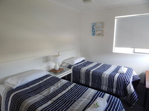 Tranquil Shores - Accommodation ACT 24
