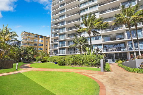 Majorca Isle Beachside Resort - Accommodation ACT 17