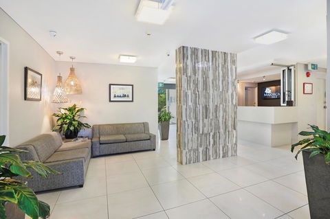 Majorca Isle Beachside Resort - Accommodation ACT 12
