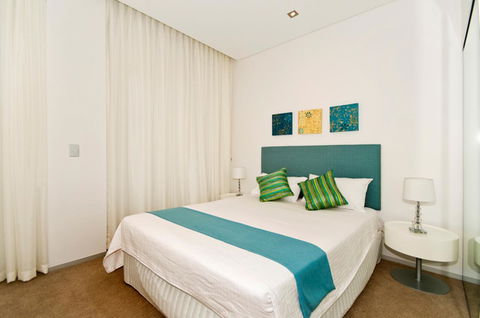 Ambience On Burleigh Beach - Accommodation ACT 21