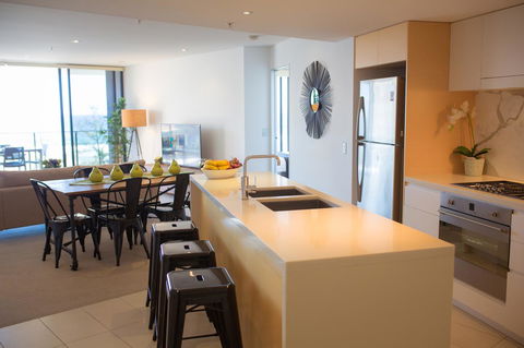 Ambience On Burleigh Beach - Accommodation ACT 2