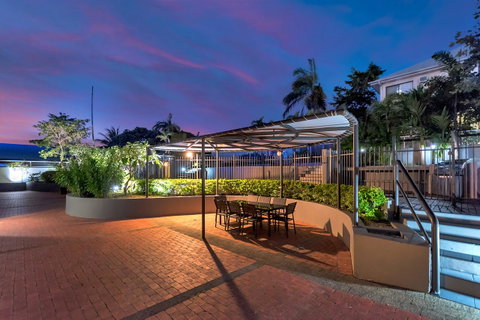 Sunshine Tower Hotel - Accommodation ACT 15