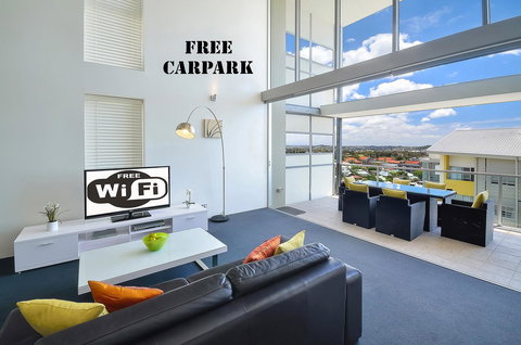 Oxygen Apartments - Accommodation ACT 3