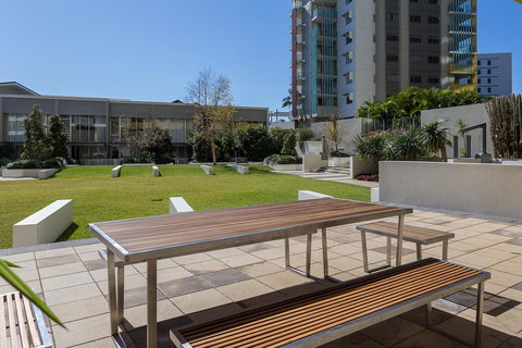 Oxygen Apartments - Accommodation ACT 18