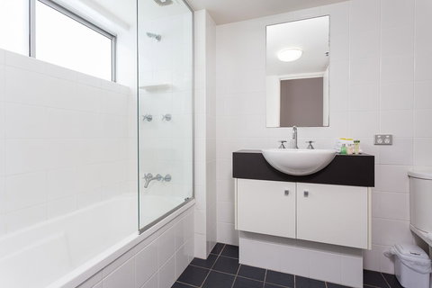 Oxygen Apartments - Accommodation ACT 12