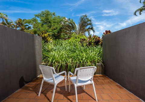 DoubleTree By Hilton Cairns - Accommodation ACT 32