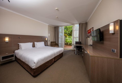 DoubleTree By Hilton Cairns - Accommodation ACT 22