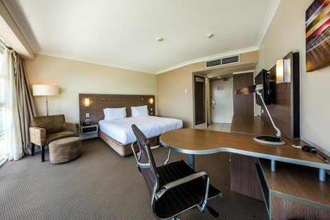DoubleTree By Hilton Cairns - Accommodation ACT 21