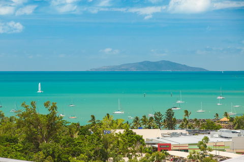 Azure Sea Whitsunday Resort - Accommodation ACT 39
