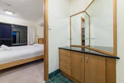 Paradise Penthouse At Waves - Airlie Beach - Accommodation ACT 23