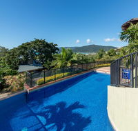 Paradise Penthouse at Waves - Airlie Beach - Accommodation ACT