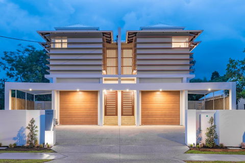 Noosa Villas - Accommodation ACT 0