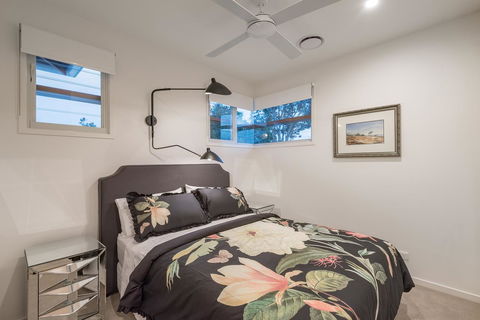 Noosa Villas - Accommodation ACT 3