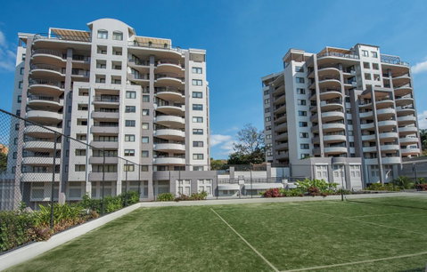 The Oasis Apartments - Accommodation ACT 4